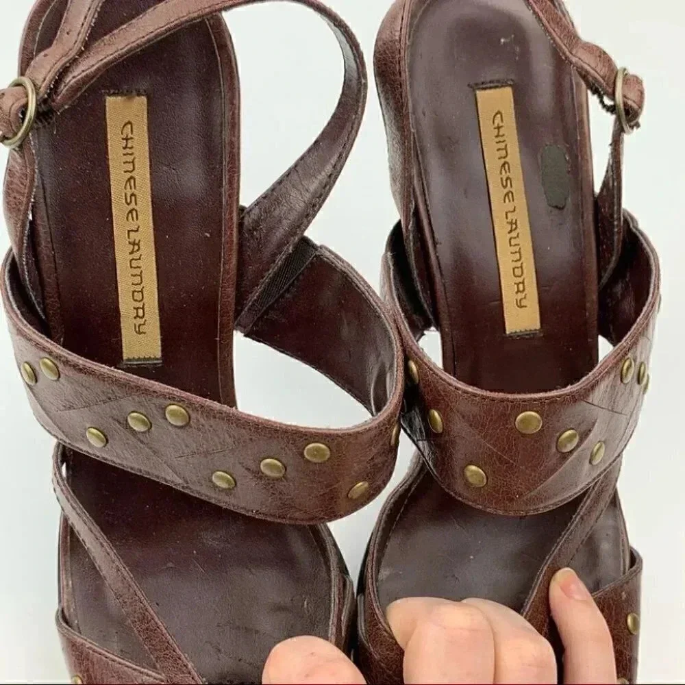 Chinese laundry Suzana platform heels 8.5 brown studded strappy vintage Y2k